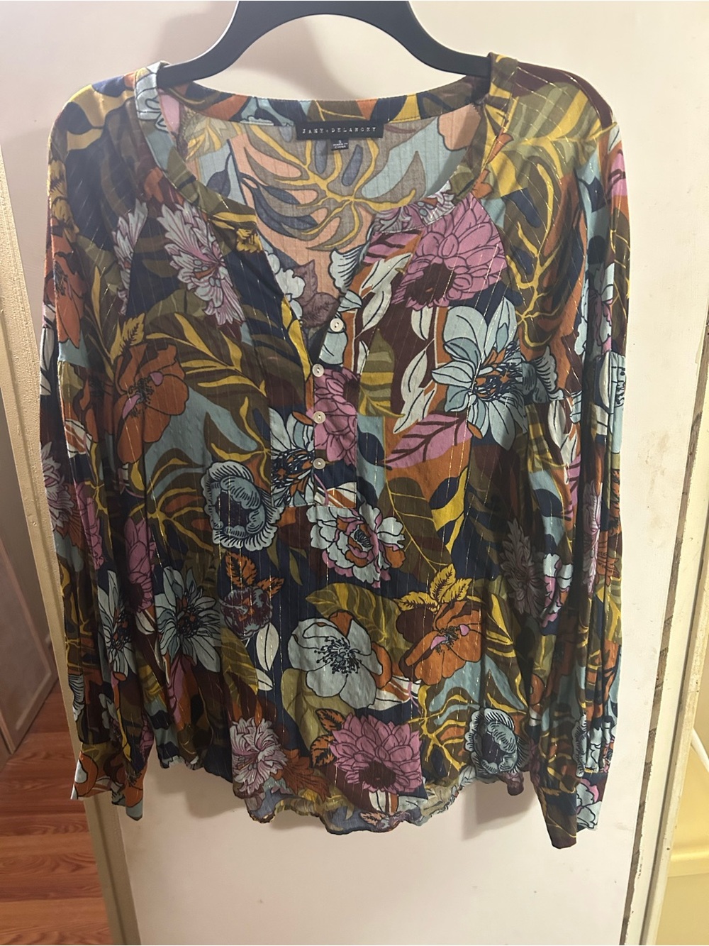 Jane and Delancey Multicolor Floral Long-Sleeve Tunic